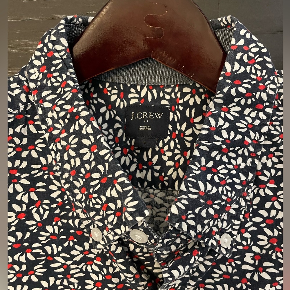 Men’s Jcrew Patterned Button Down Shirt - image 3